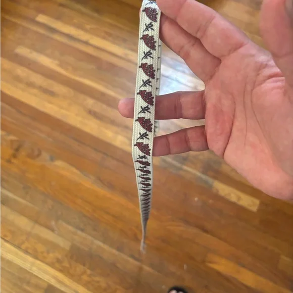 Mgk machine gun Kelly laceup young and reckless collab shoelace - Picture 5 of 6